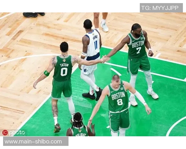 布朗激活替补阵容文班少远投米罗篮板技能点满助力球队胜利