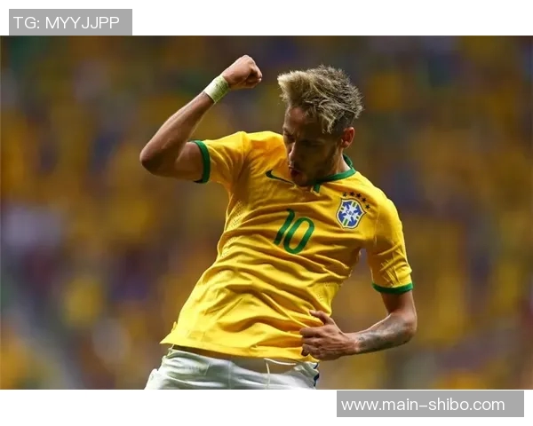 上田绮世大四喜轰18球领跑荷甲射手榜展现超强攻击力